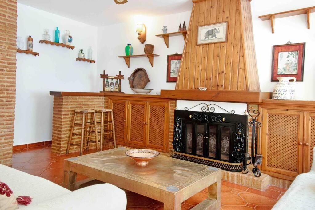 דירות Duplex Tematico Andaluz Con Agradable Terraza - El Mirador De Benahavis 2 מראה חיצוני תמונה